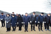 군위군, 김수환 추기경 선종 14주기 추모 참배